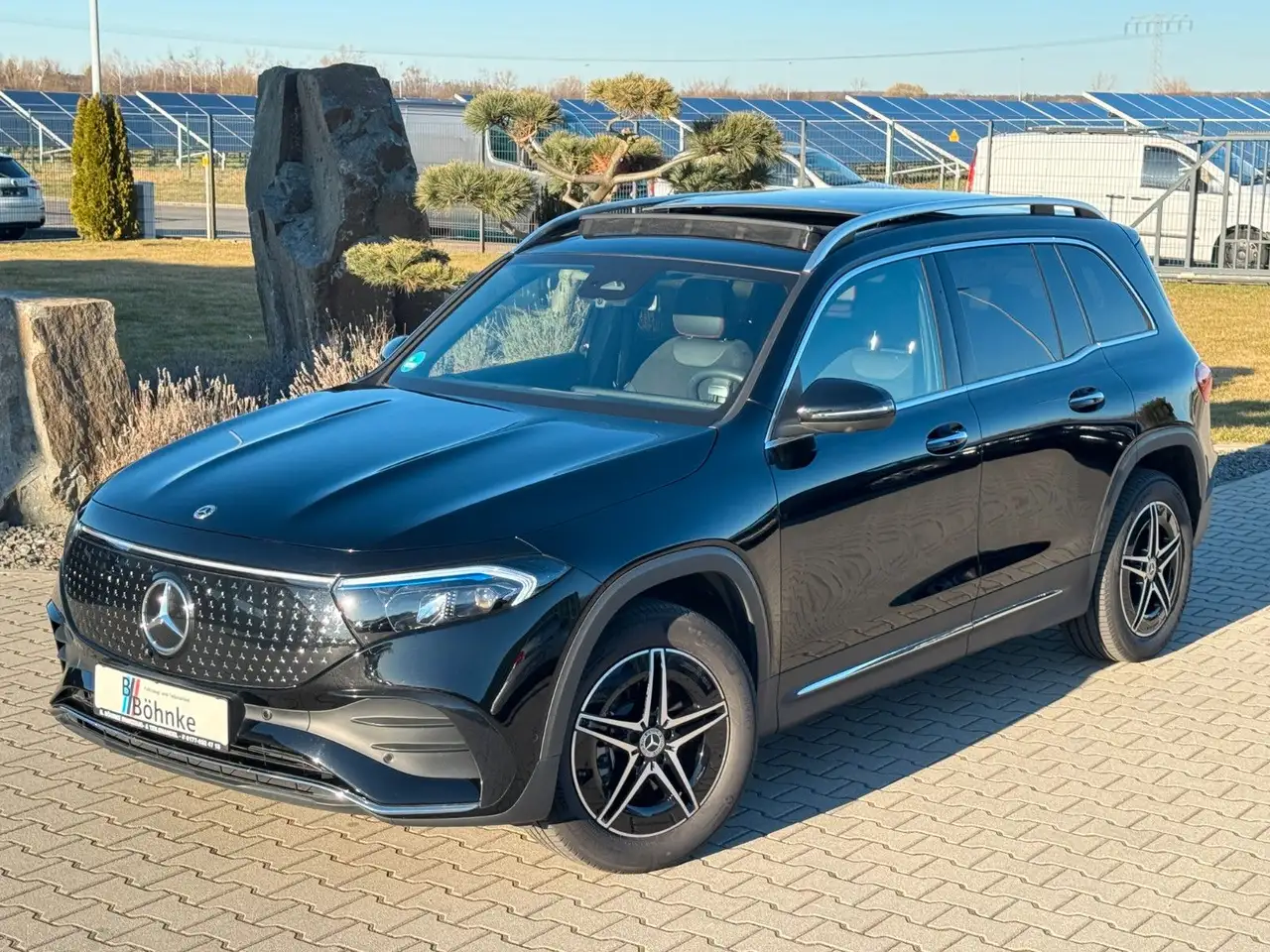 Mercedes-Benz EQB 250