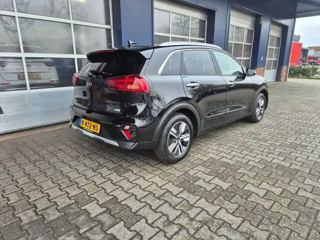 Kia Niro view 2