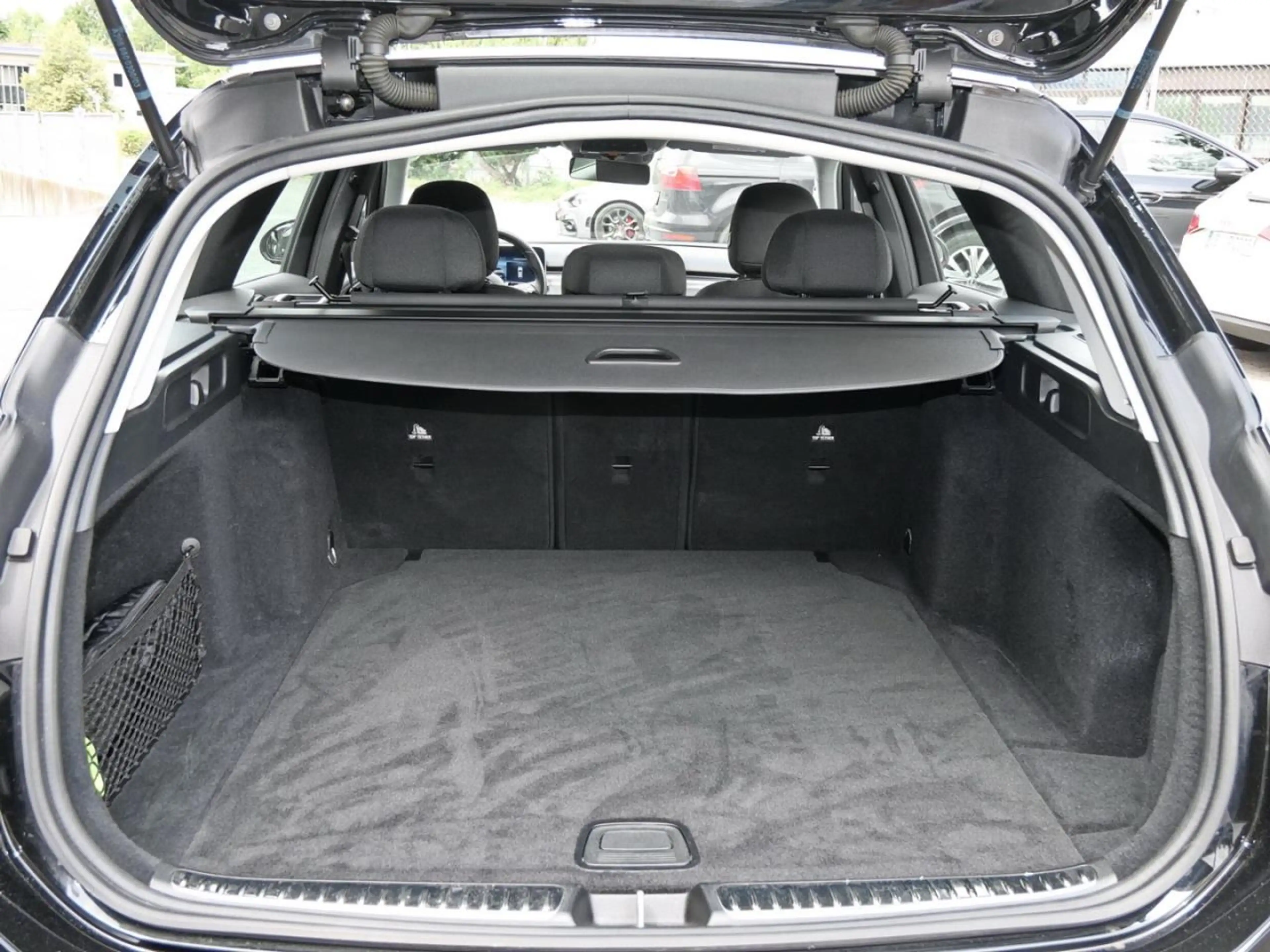 Mercedes-Benz C 200 d T Avantgarde AHK Kamera Navi — photo 6