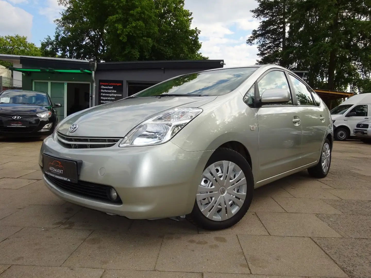 Toyota Prius Executive/Klimaau/1-Hand/Navi/ Or 53000 KM Silber - 1