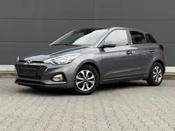 Hyundai i20 Trend Automatik Spurhalte Sitzheizung Top Zustand