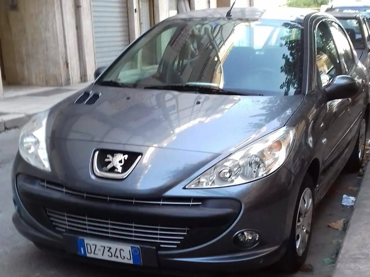Peugeot 206