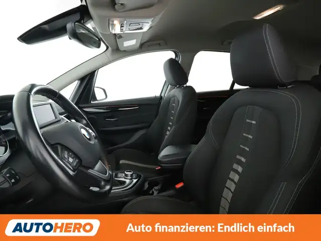 BMW 2 Series view 10