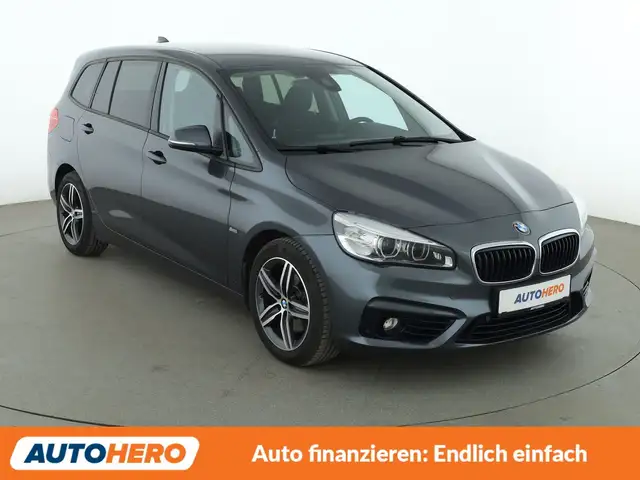 BMW 2 Series view 8