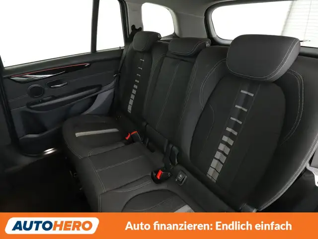 BMW 2 Series view 14