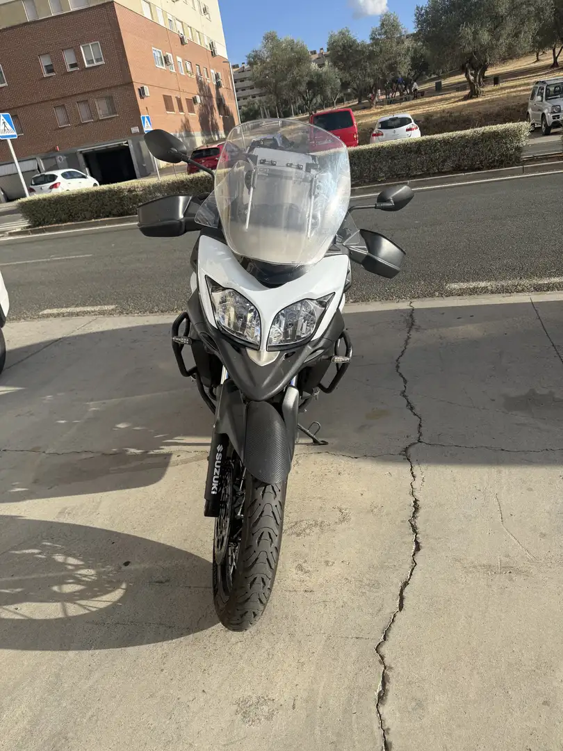 Suzuki V-Strom 650 XT Suzuki V-Strom 650 XT abs del año 2014, una moto v - 2