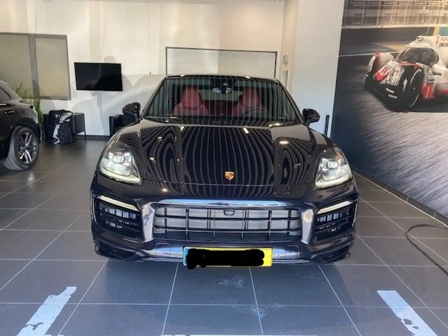Porsche Cayenne Coupe+E-Hybrid+3.0+V6+462+ch Noir - 2