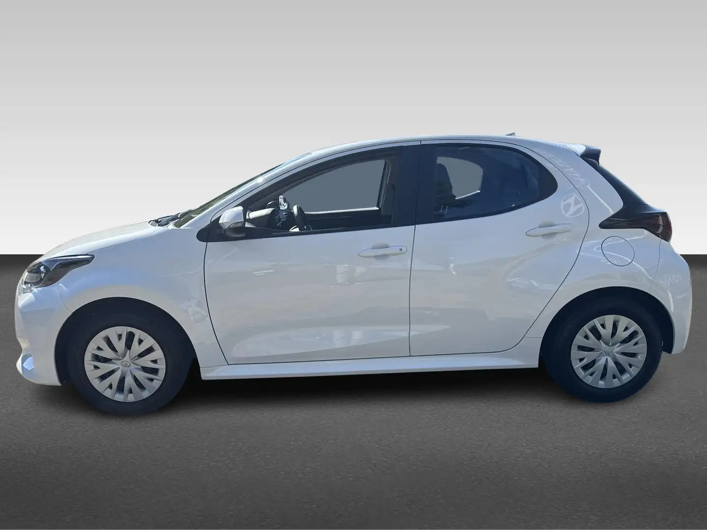 Toyota Yaris 1.5 Hybrid Active | navigatie Wit - 2
