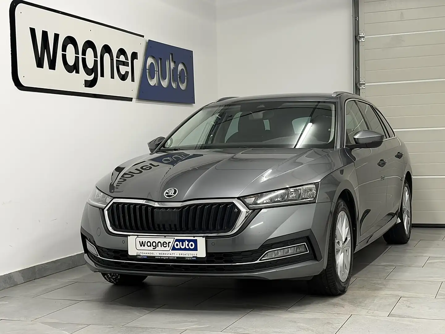 Skoda Octavia Combi 2,0 TDI Style.LED/ACC/Navi/RFK Grau - 1