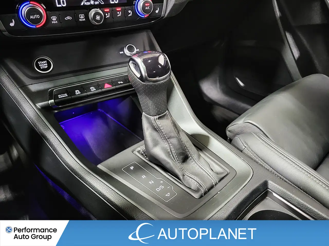 Audi Q3 снимка Audi Q3