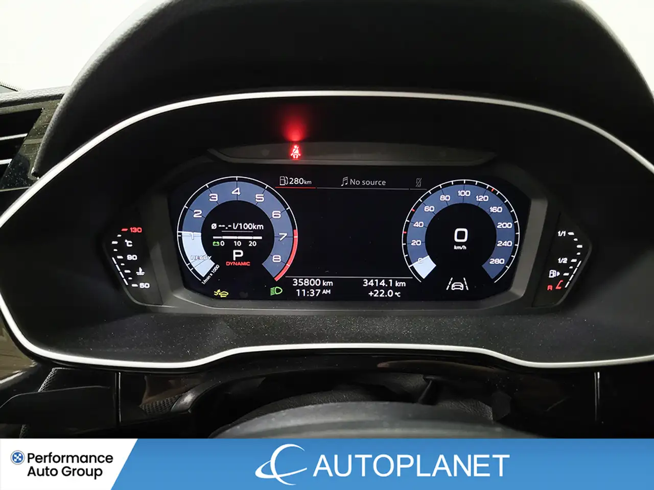 Audi Q3 снимка Audi Q3