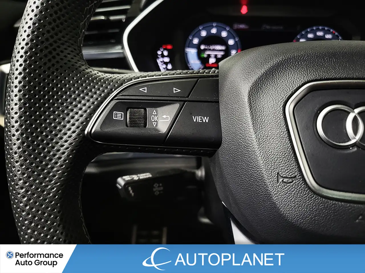 Audi Q3 снимка Audi Q3