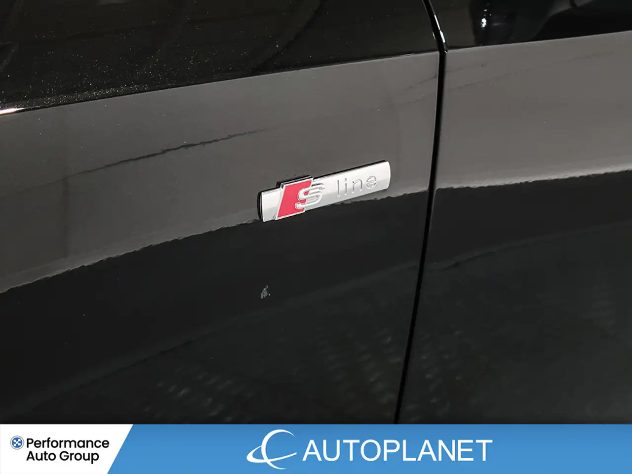 Audi Q3 снимка Audi Q3