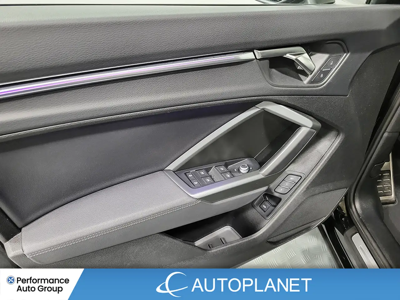 Audi Q3 снимка Audi Q3