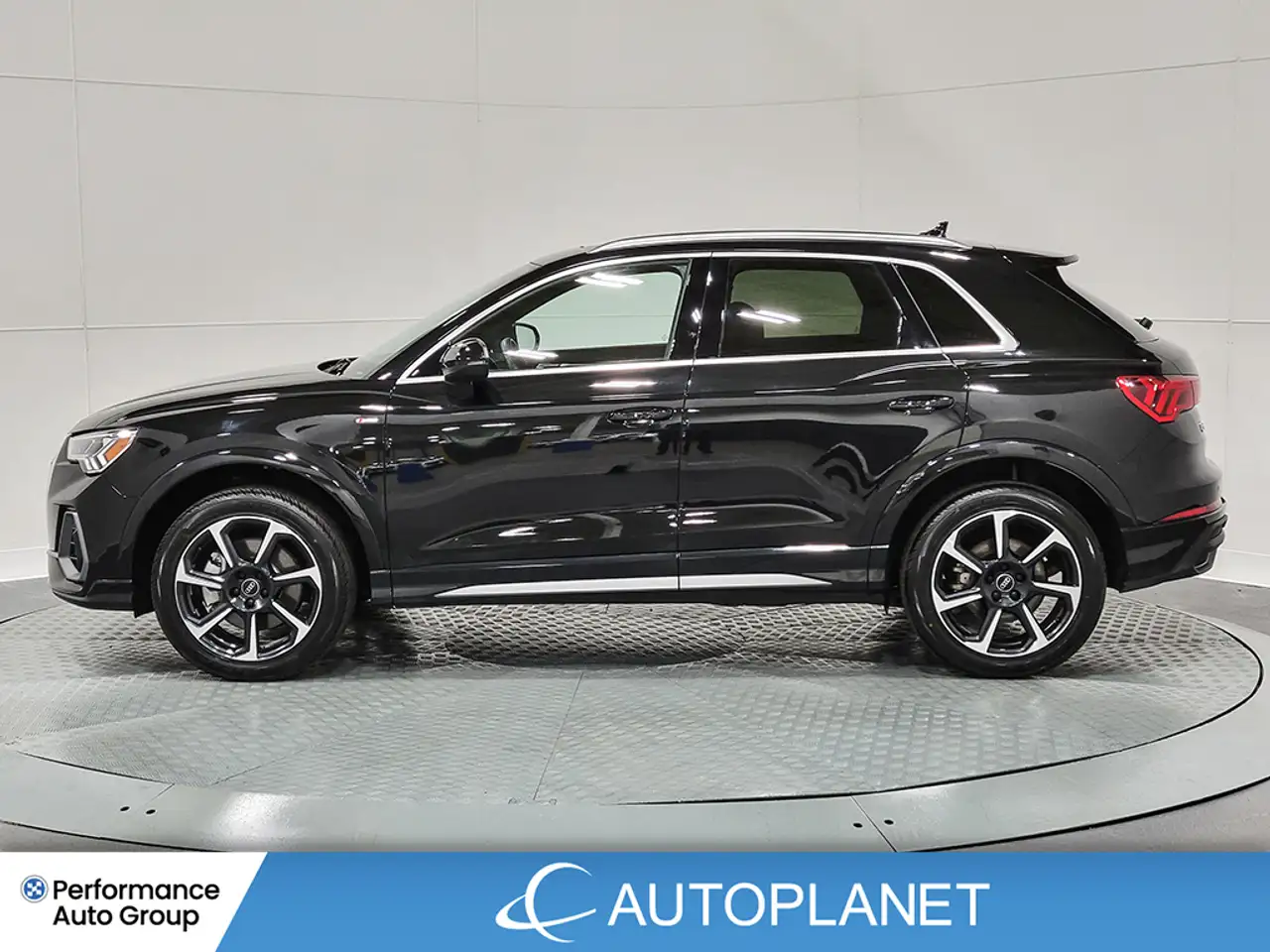Audi Q3 снимка Audi Q3