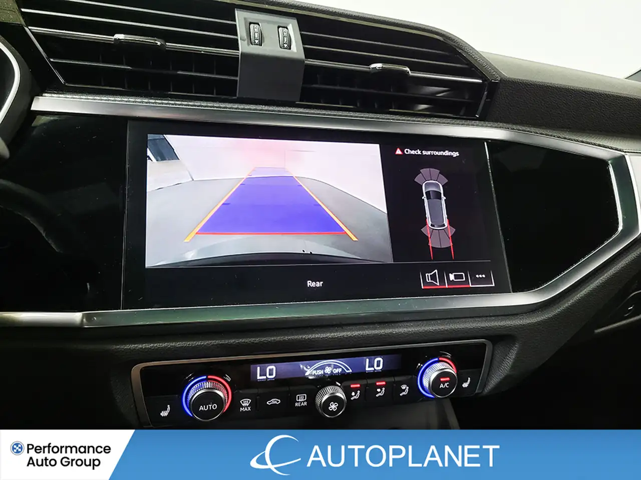 Audi Q3 снимка Audi Q3