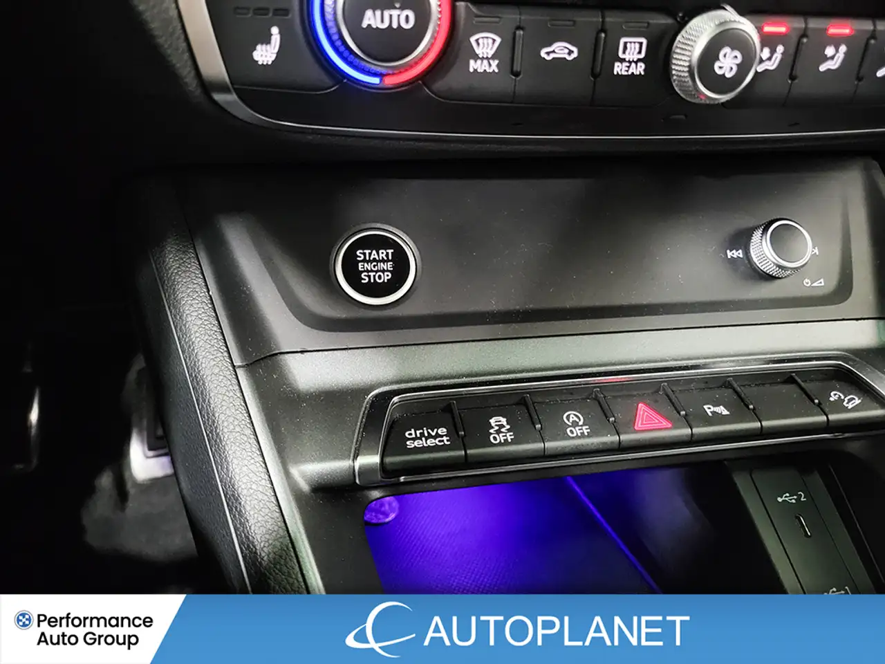 Audi Q3 снимка Audi Q3