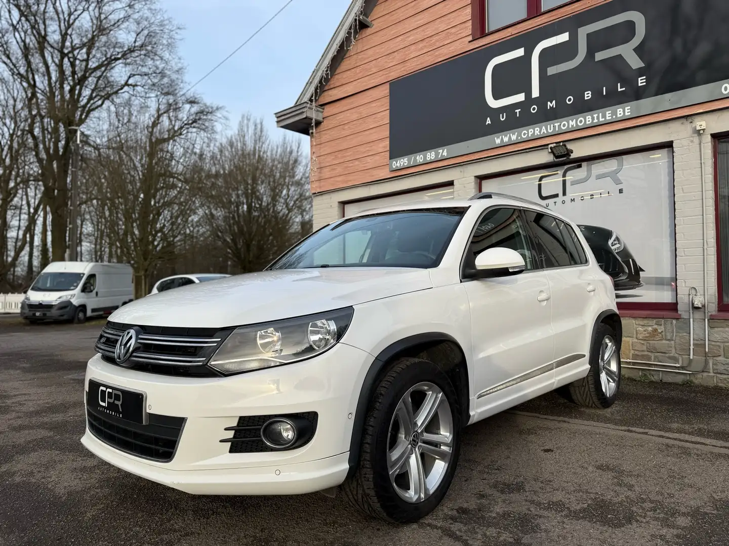 Volkswagen Tiguan 1.4 TSI * R-LINE * GPS * PANO * SIEGE CH * RADAR Blanc - 1