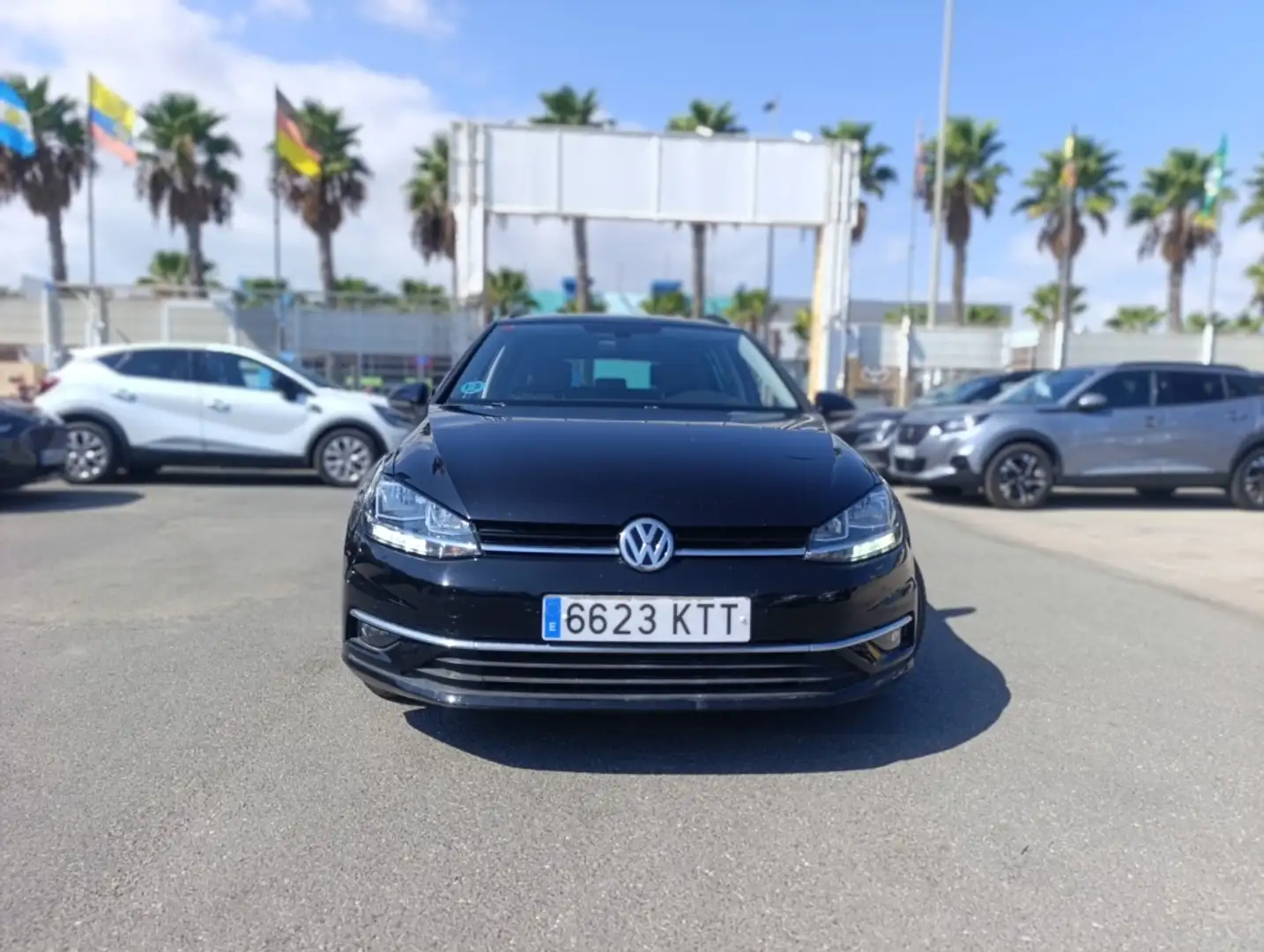 Volkswagen Golf 1.6TDI Advance DSG7 85kW Noir - 2