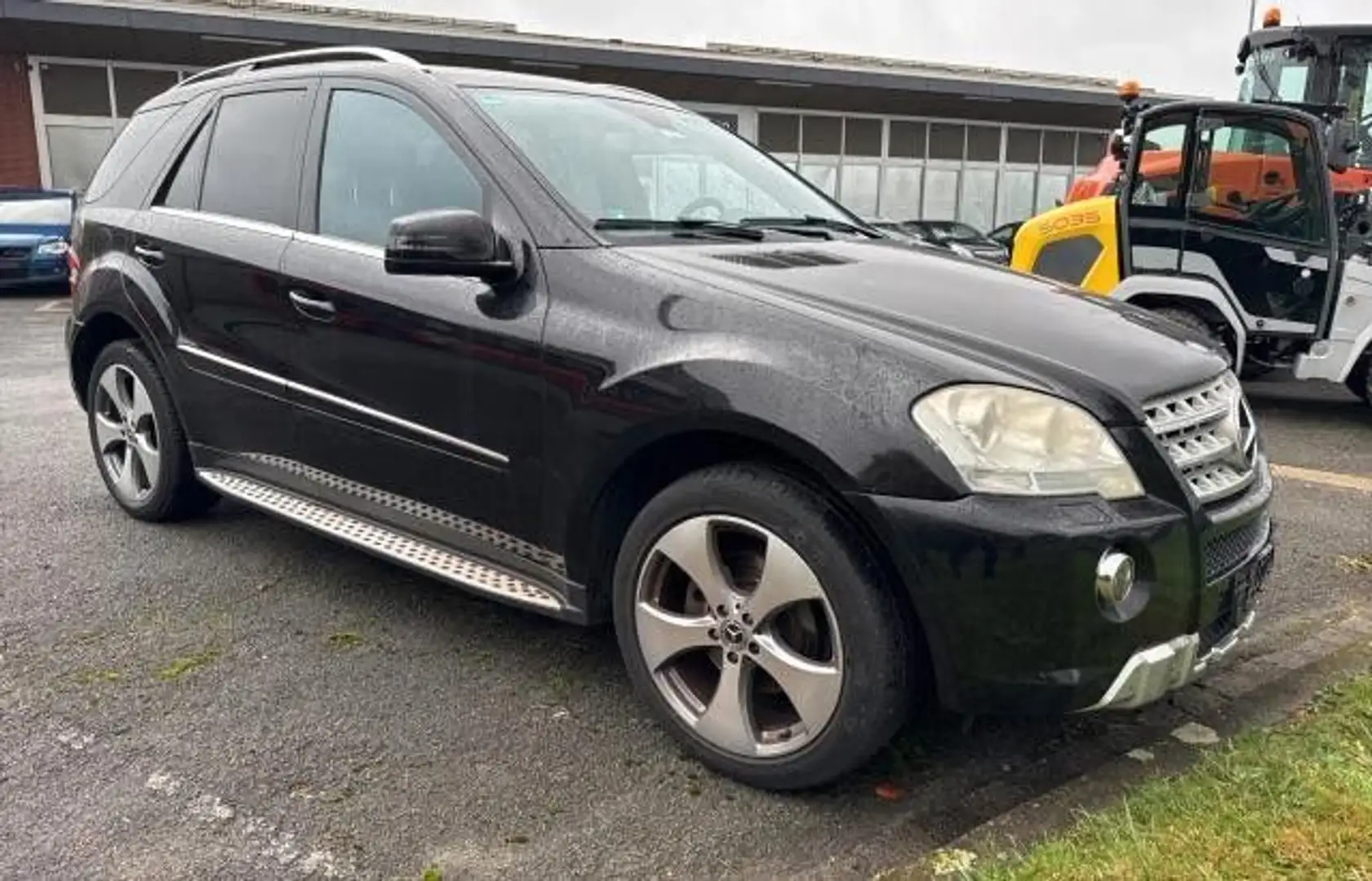 Mercedes-Benz ML 350 CDI 4Matic AMG PAKET MOTOR PROBLEM Schwarz - 2