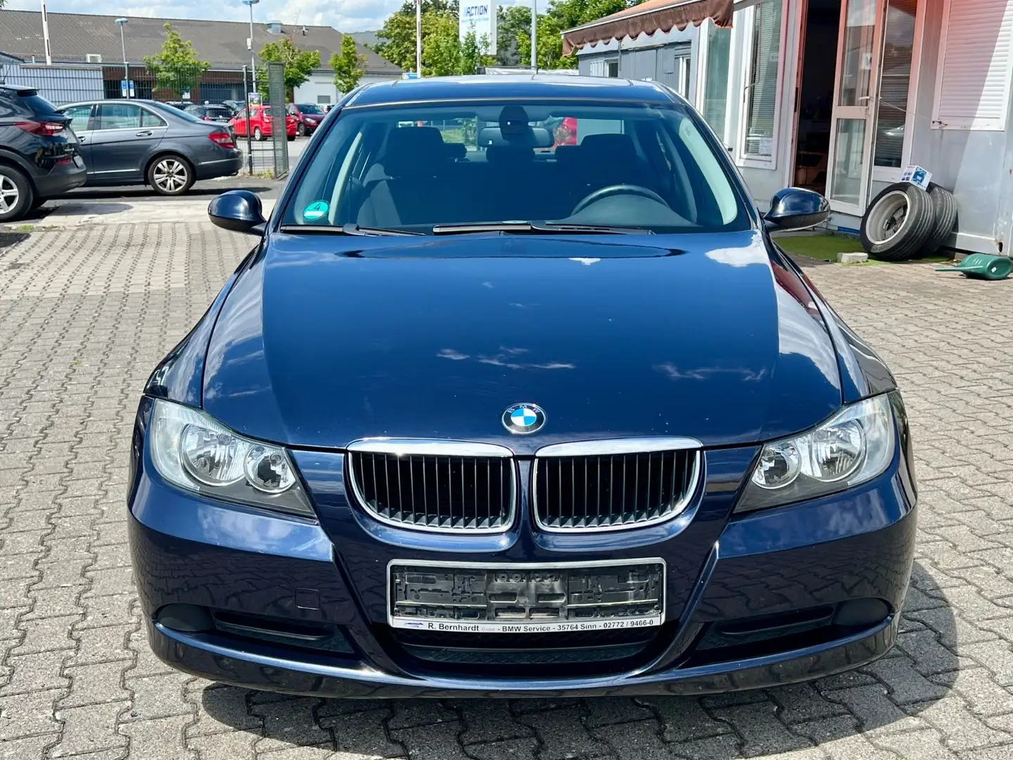 BMW 318 i Lim. *KLIMAAUT./ SHD* Blu/Azzurro - 2