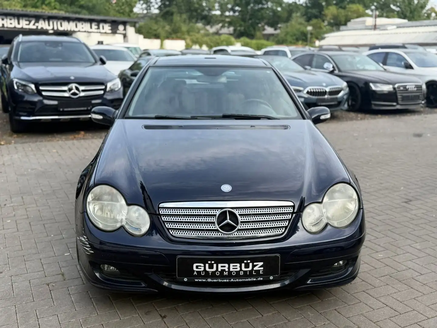 Mercedes-Benz C 180 Sportcoupe*Navi*Pano*Szhz*Sportpak Blauw - 2