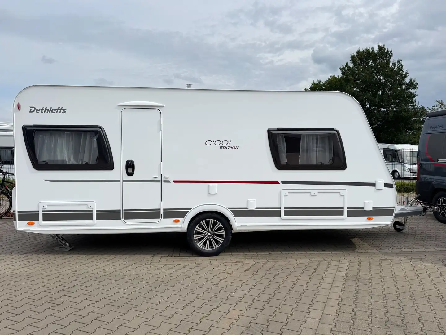 Dethleffs c'go 495 FR Weiß - 1