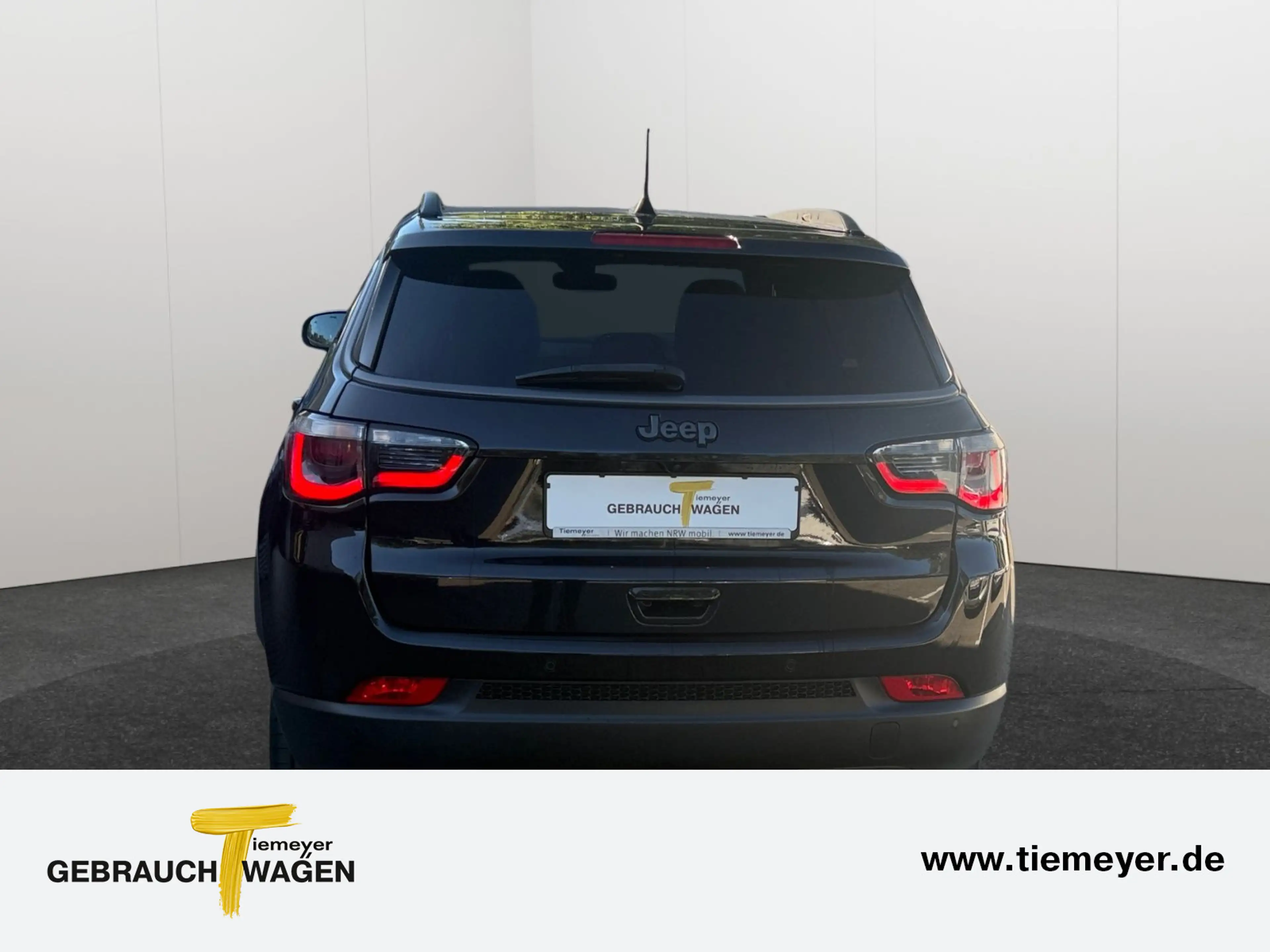 Jeep Compass 1.3 MultiAir S FWD — photo 6