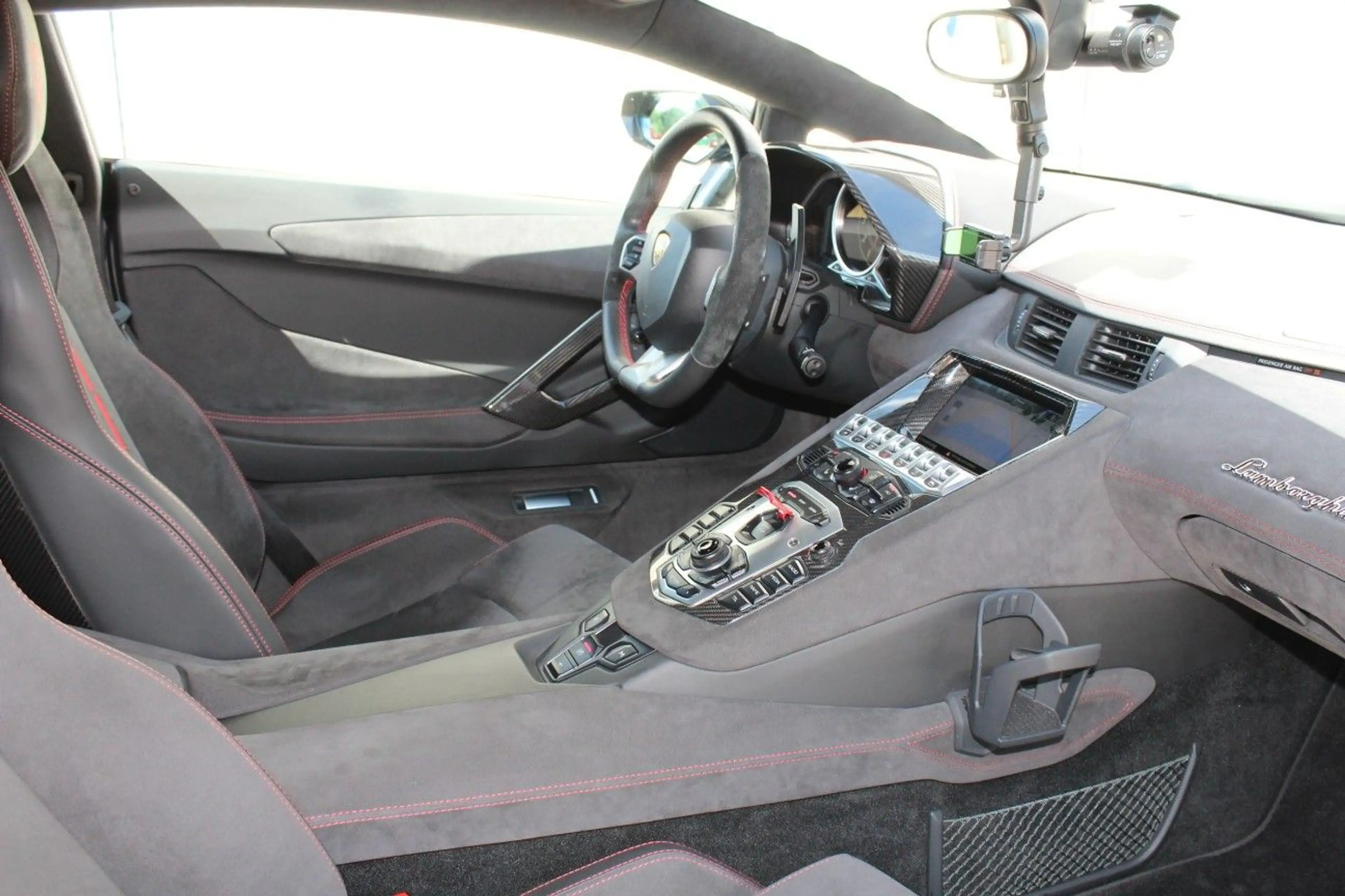 Lamborghini Aventador LP 700-4 ///Pirelli EDITION/// 1of100 — photo 10