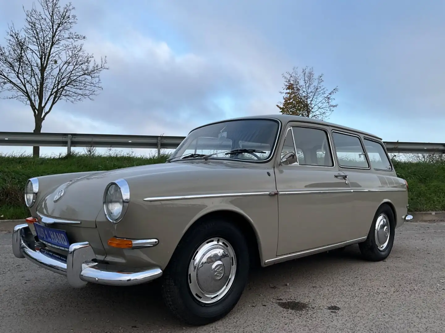 Volkswagen Typ 3 1500 Varriant 1.Hand Oldtimer Бежевий - 1