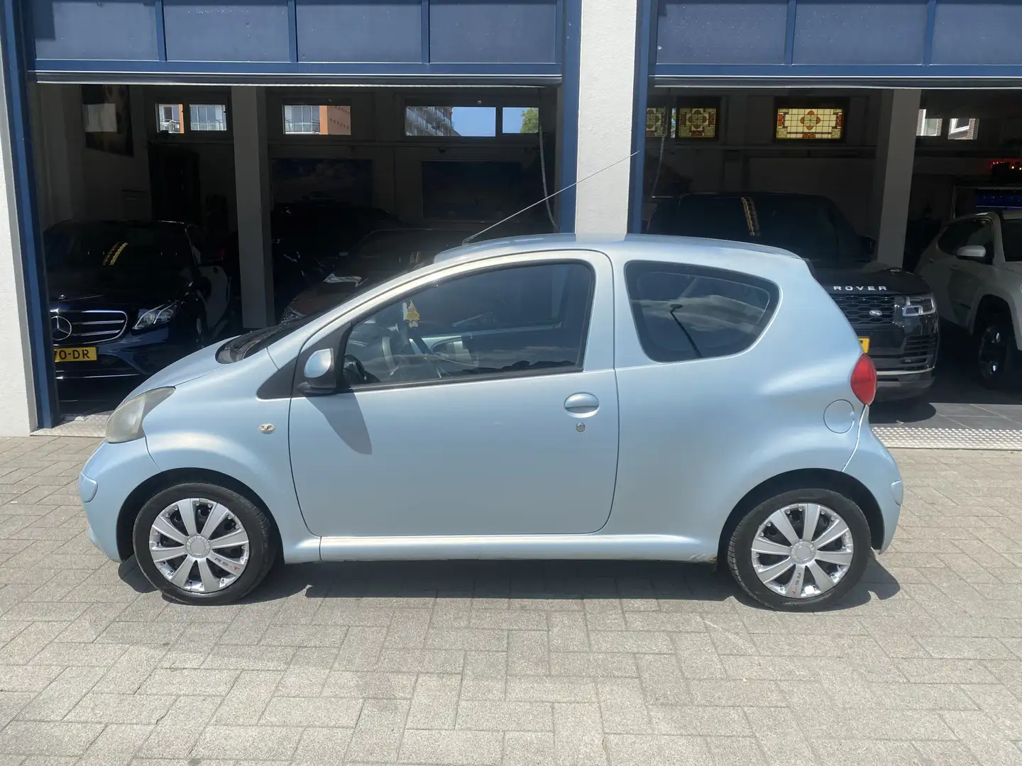 Toyota Aygo 1.0-12V plava - 2