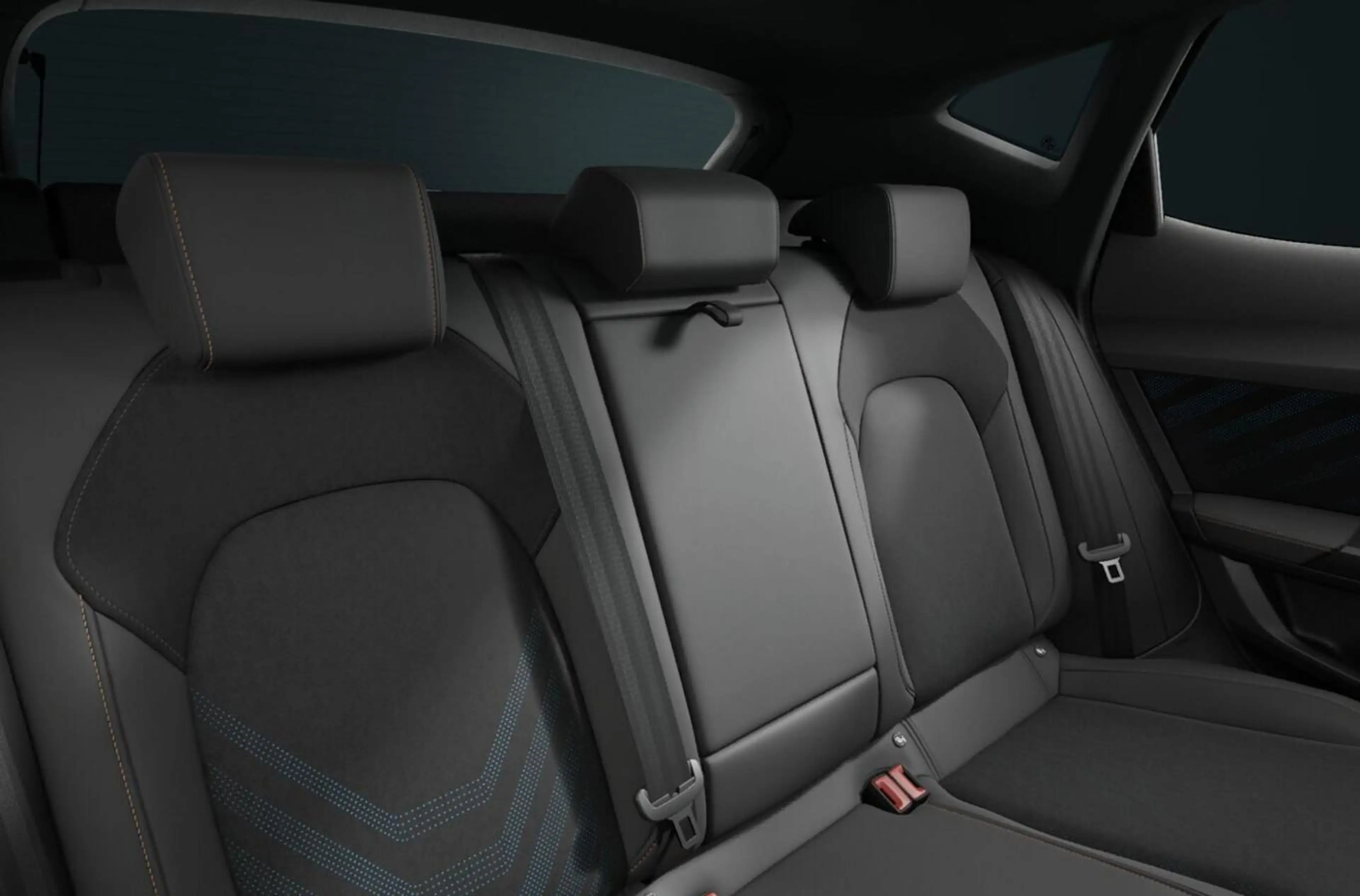 CUPRA Formentor DSG 4Drive Dinamica Pano EdgeP AHK SHZ 150 kW (... — photo 8