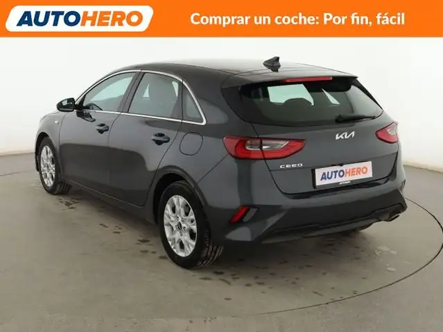Kia Ceed view 4