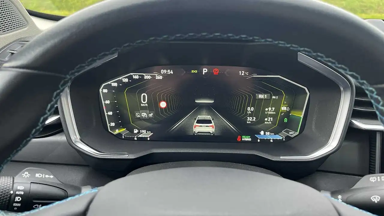 Lynk & Co 01 Phev 1.5 HYBRIDE 11