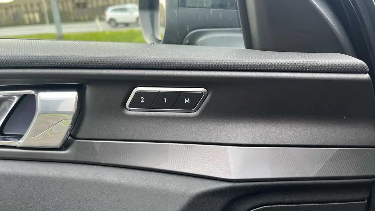 Lynk & Co 01 Phev 1.5 HYBRIDE 16