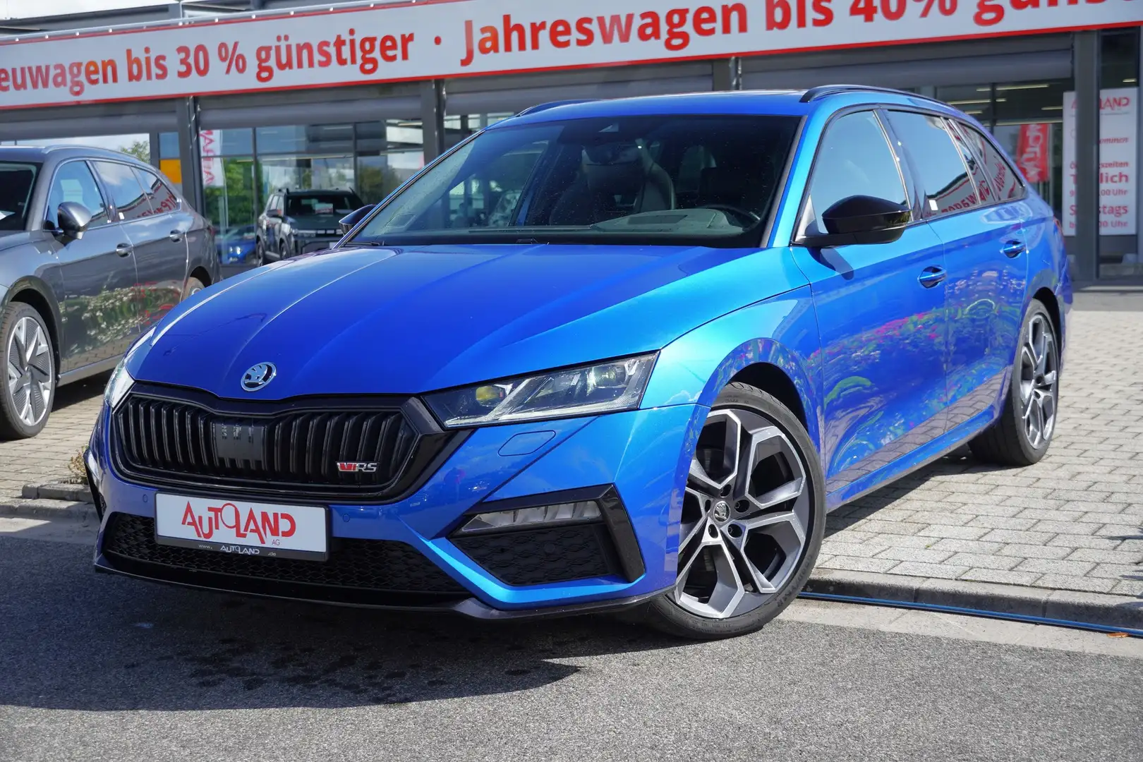 Skoda Octavia Combi 2.0 TDI RS Plus DSG LED Navi AHK Bleu - 2