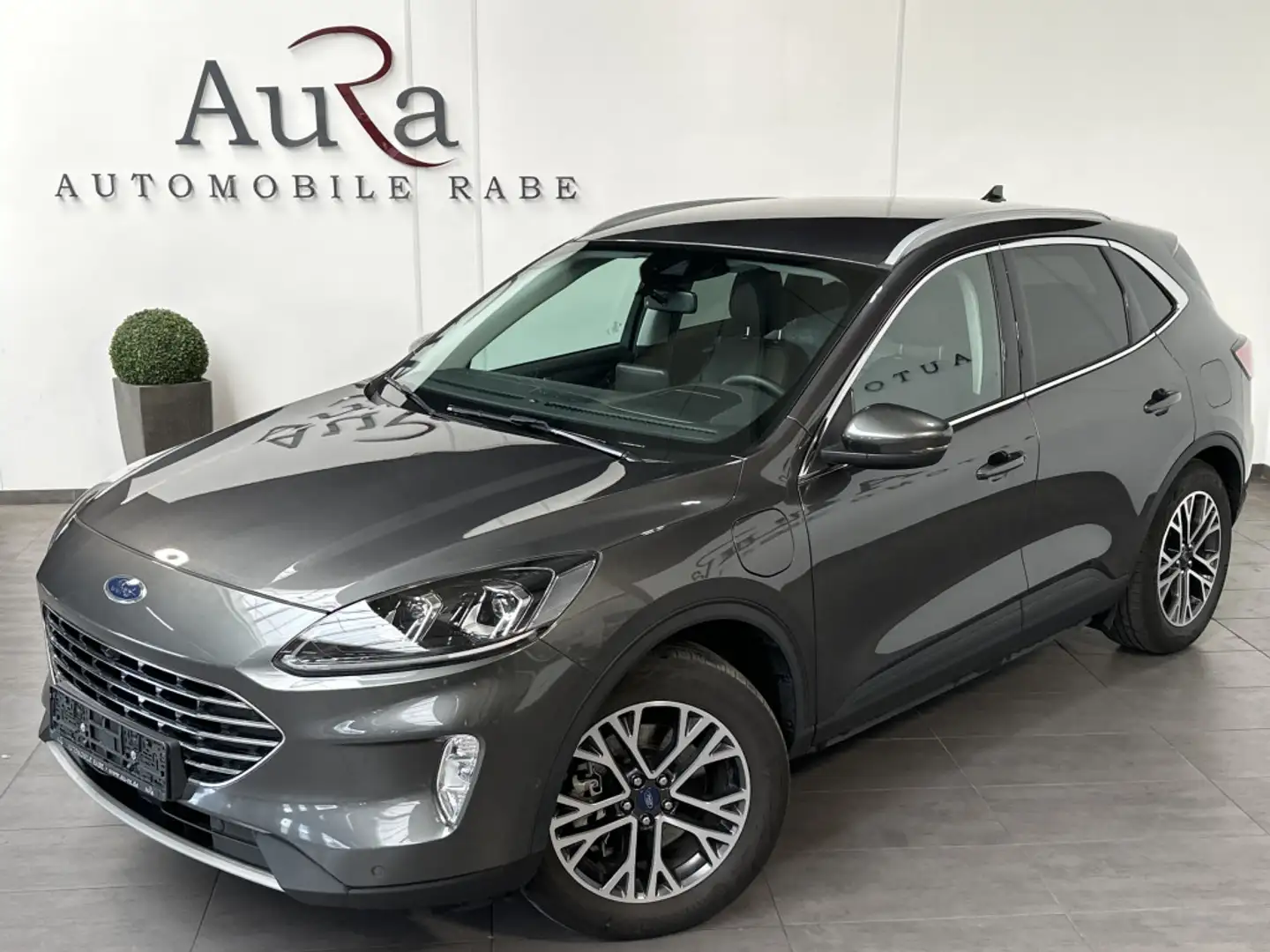Ford Kuga 2.5 Duratec PHEV Titanium X NAV+LED+AHK+B&O Grau - 1