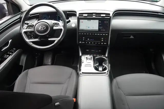 Hyundai Tucson view 17