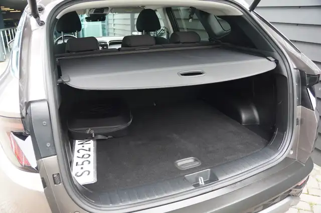 Hyundai Tucson view 25