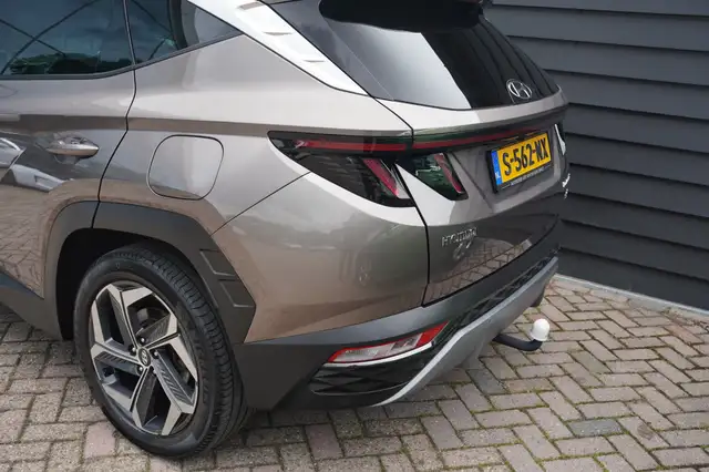 Hyundai Tucson view 8