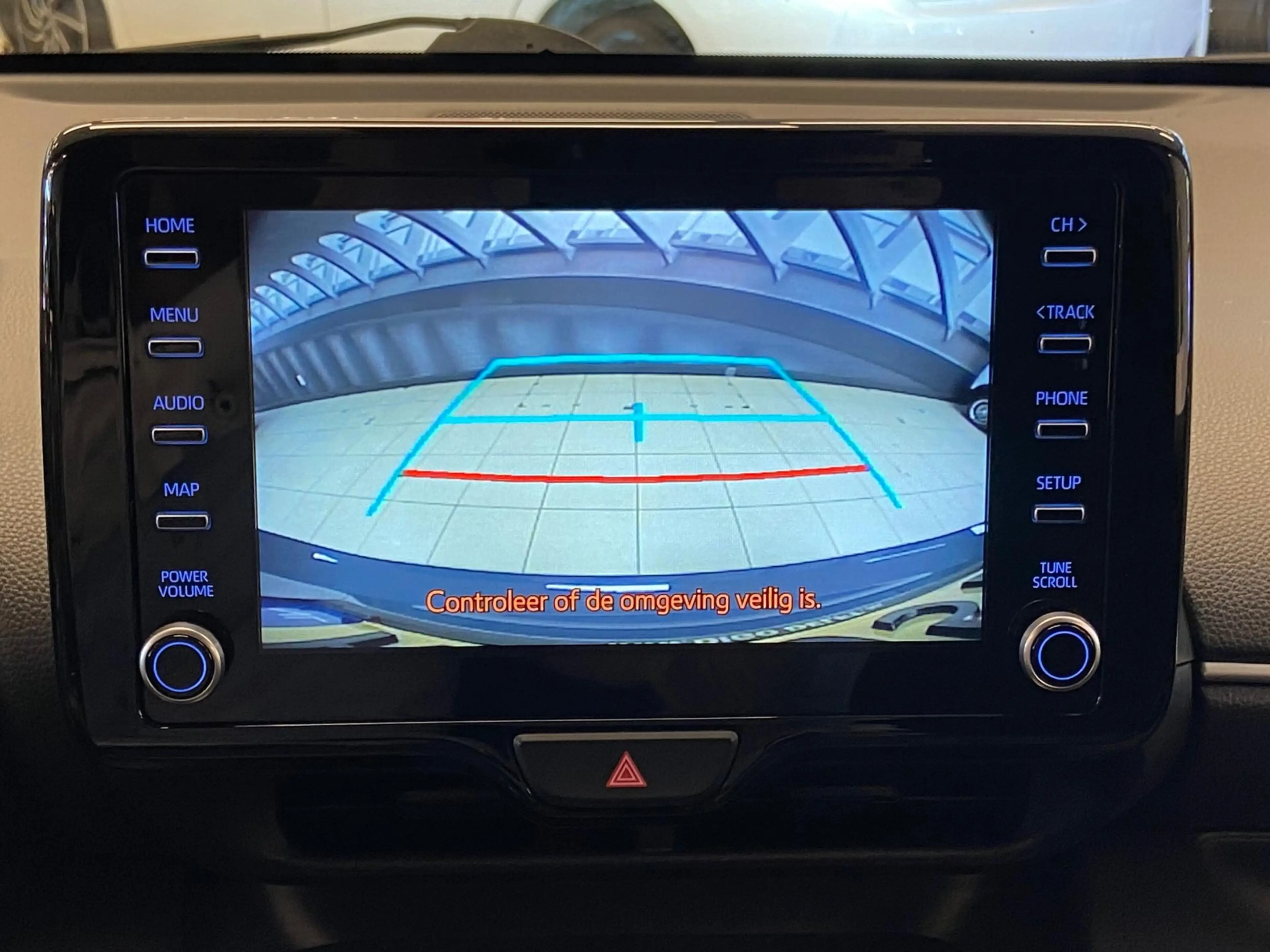 Toyota Yaris 1.5 HYBRIDE BI-TONE GARANTIE TOT 07-2031! . STOELV — photo 25