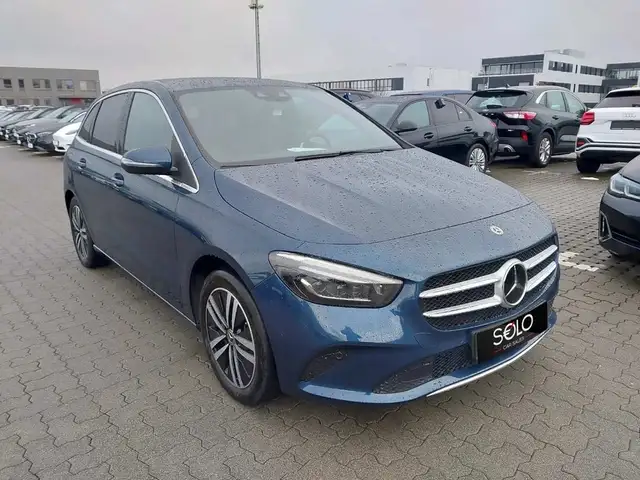 Mercedes-Benz C 320 B 250 e