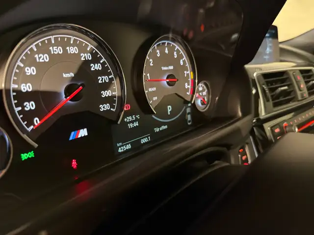 BMW M4 Competition *Carbon *Vossen Ansicht 26
