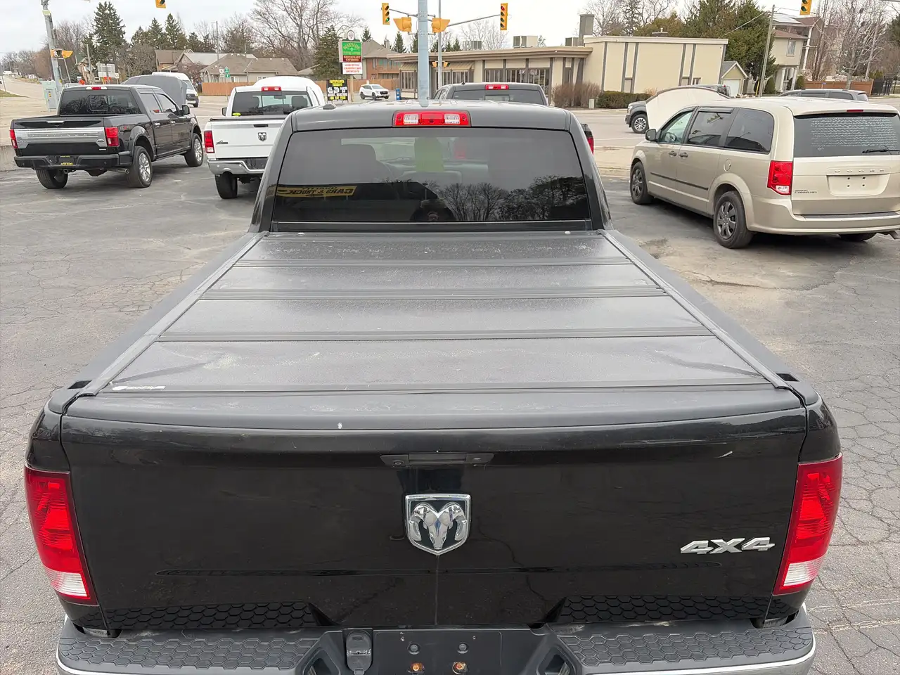 RAM 1500 снимка RAM 1500