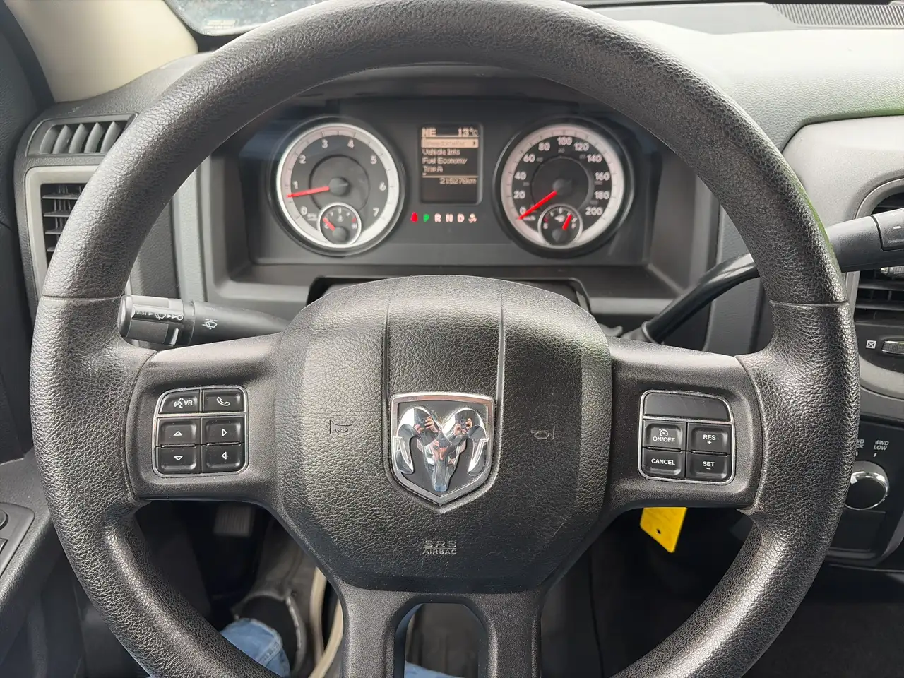 RAM 1500 снимка RAM 1500