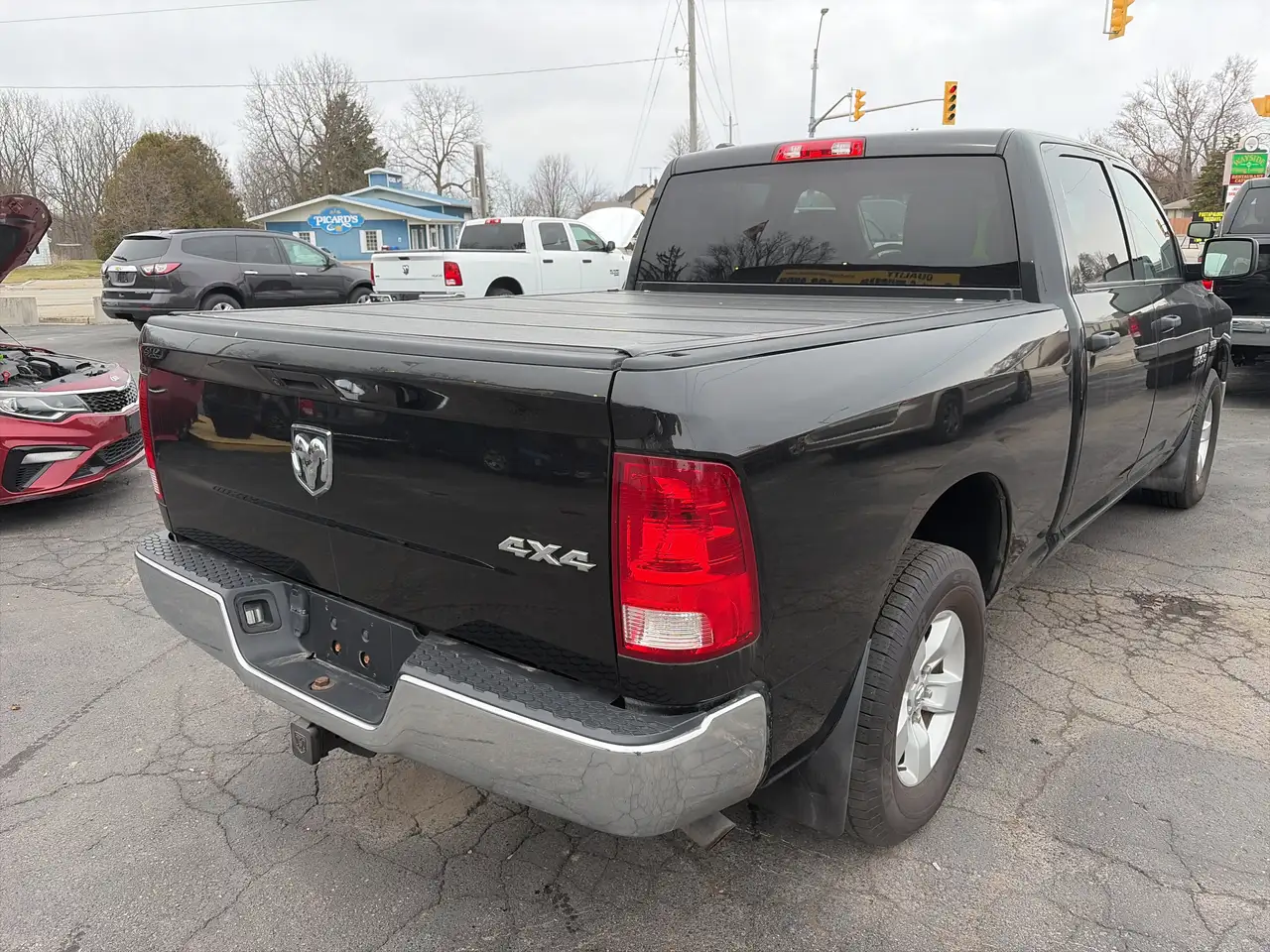 RAM 1500 снимка RAM 1500