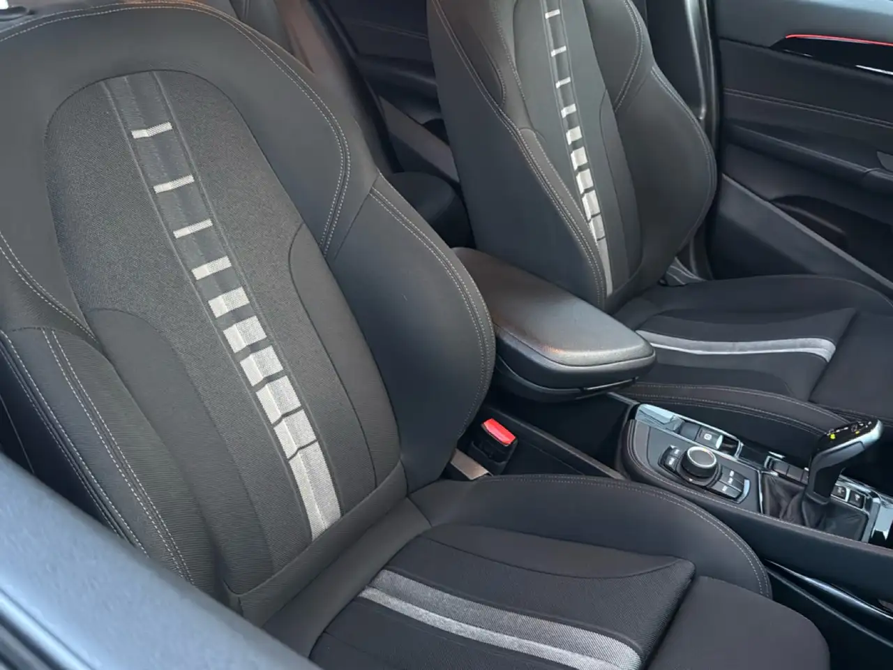 BMW X2 sDrive 16d 11