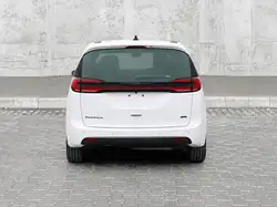 Chrysler Pacifica 2026