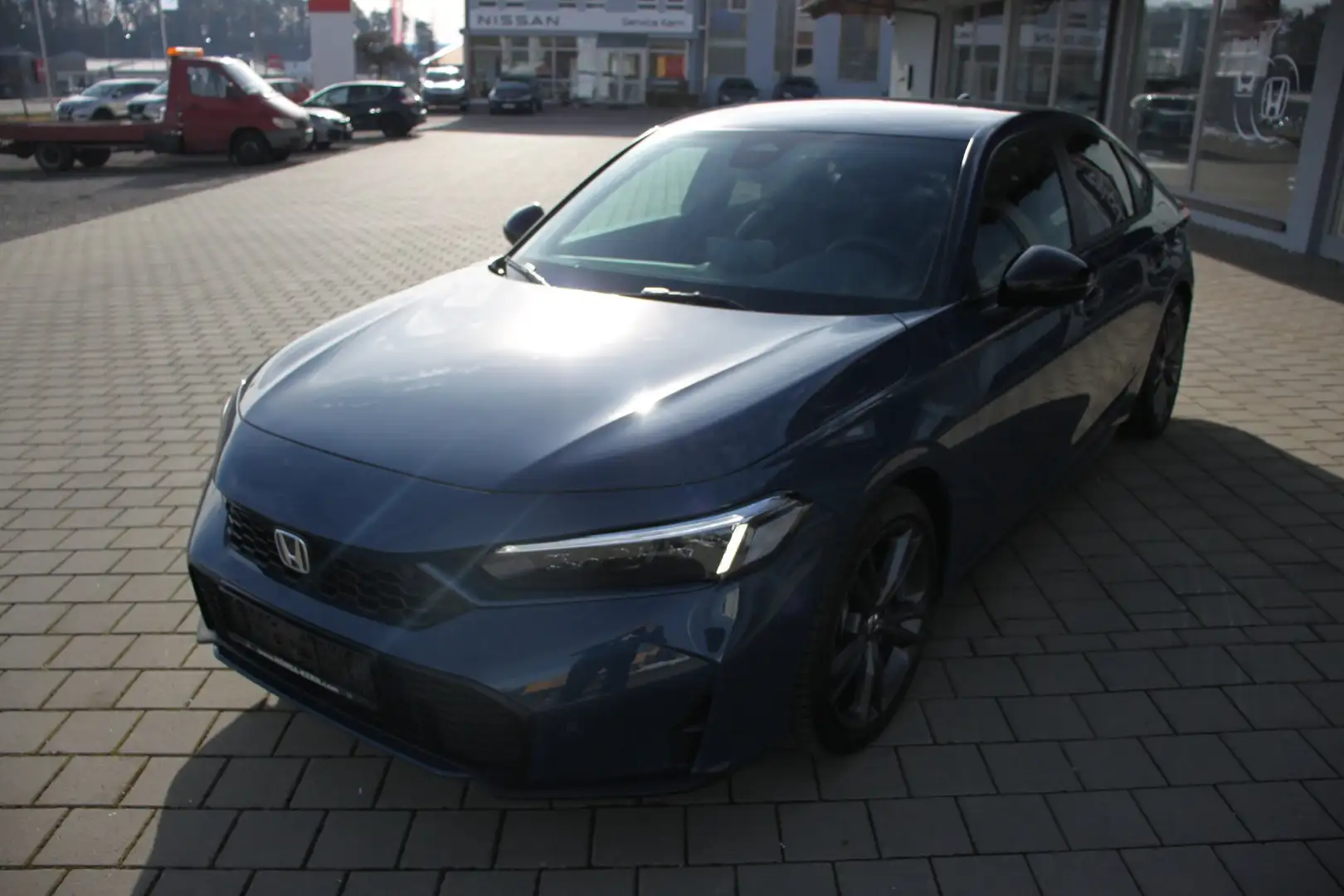 Honda Civic 2.0 Sport Hybrid e:HEV i-MMD Blau - 1