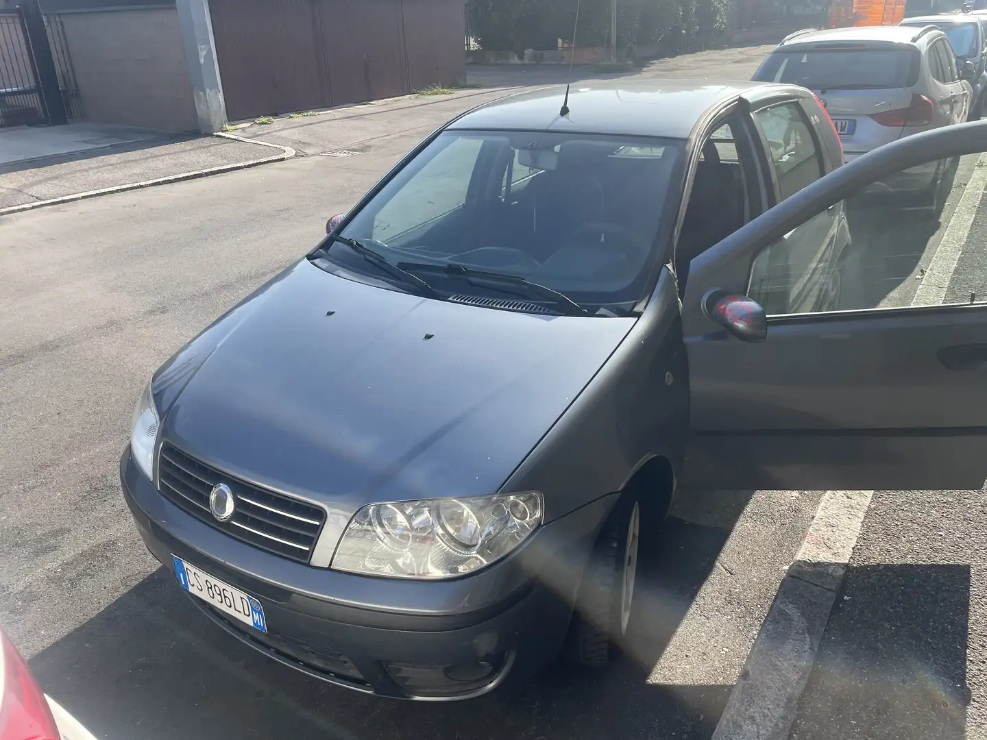 Fiat Punto 5p 1.1 Sole 55cv - 1